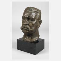 Friedrich Bagdons, Büste Paul von Hindenburg111
