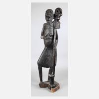 Große Skulptur der Makonde111