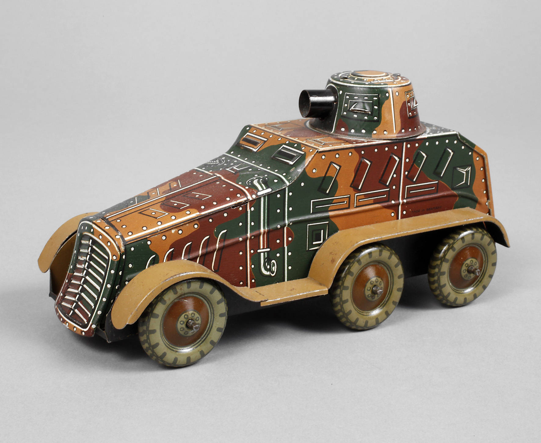 Arnold Panzerspähwagen 572