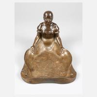 Krutsay, figürliche Bronzeschale111