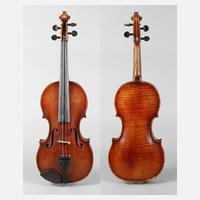 Violine mit Bogen111