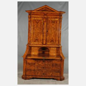 Feiner Aufsatzsekretär