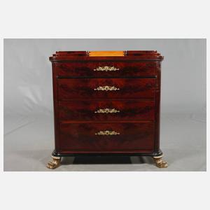 Feine Biedermeierkommode