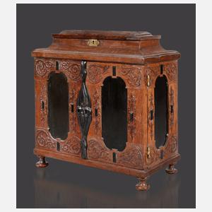 Kleines Renaissance-Kabinett