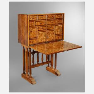 Feines Renaissance-Kabinett