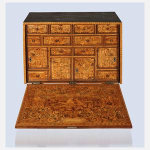 Feines Renaissance-Kabinett