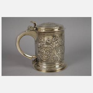 Übergroßer Silberhumpen