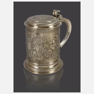 Übergroßer Silberhumpen