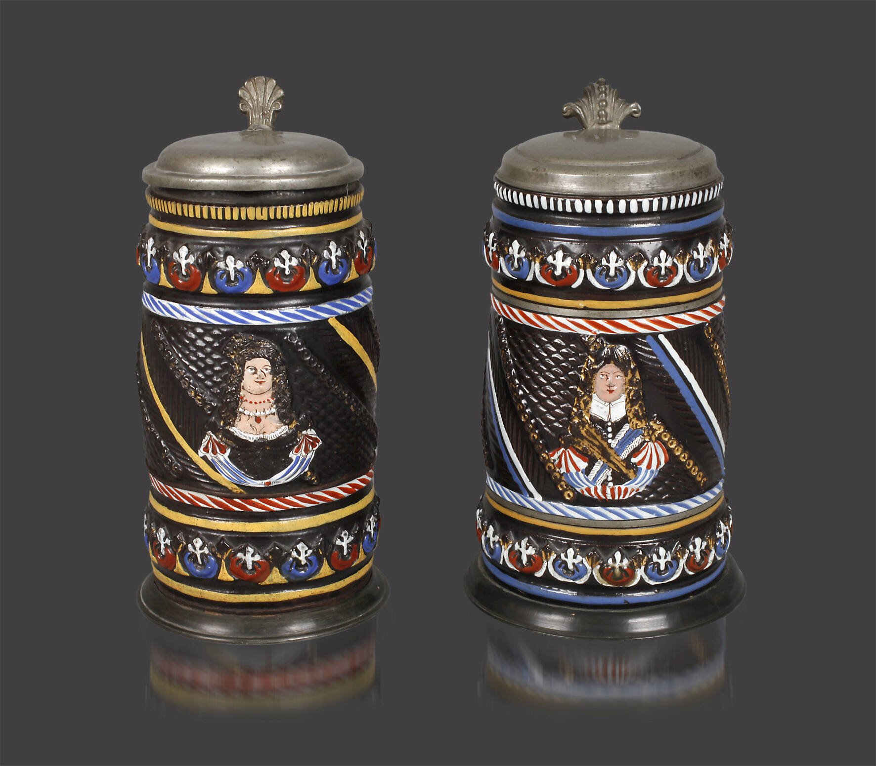 Paar seltene Dippoldiswalder Walzenkrüge