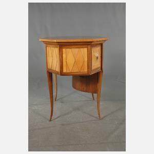 Feines Salonmöbel Bruno Paul attr.