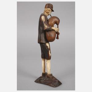 Zwei figürliche Schnitzereien