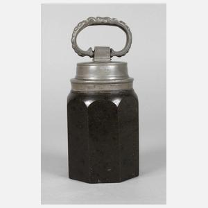 Kleine Serpentinschraubflasche