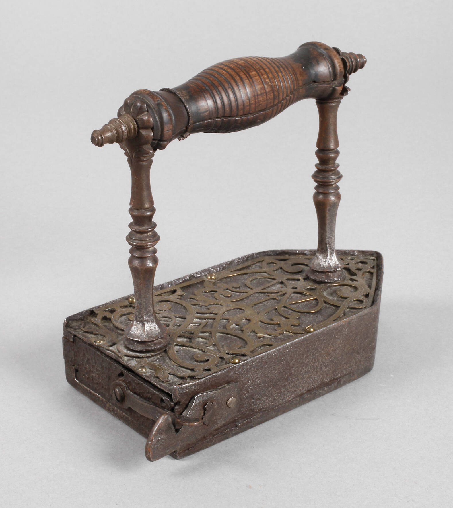 Barockes Bügeleisen