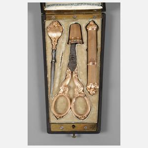 Feines Reisenecessaire