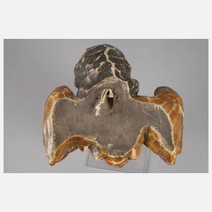 Paar geschnitzte Engelsköpfe