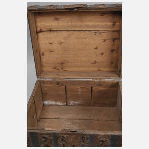 Historische Truhe
