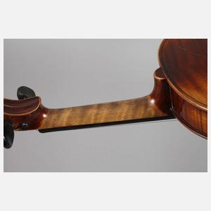 Violine im Etui