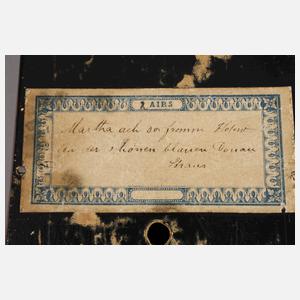 Necessaire mit Spieluhr