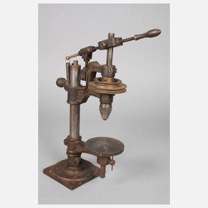 Miniaturbohrmaschine für Uhrmacher