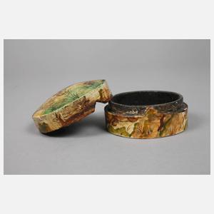 Zwei historische Feuerzeuge