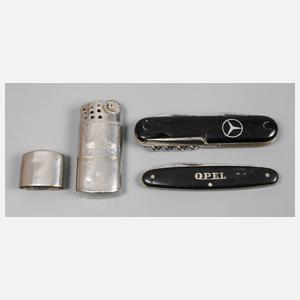 Drei Werbemittel Automobil