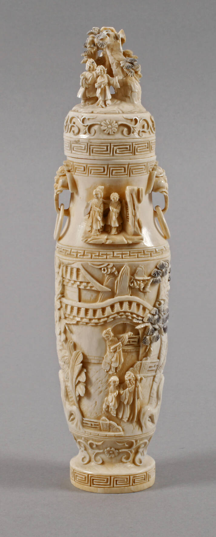 Deckelvase Elfenbein