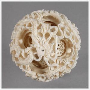 Elfenbein Kugel-in-Kugel