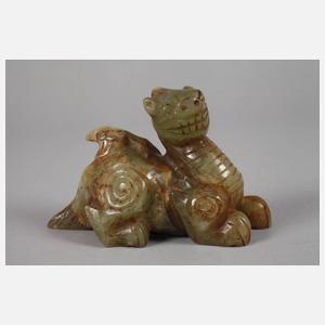 Drei Jadeschnitzereien