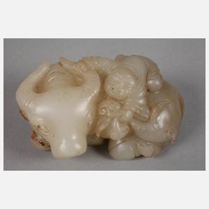 Drei Jadeschnitzereien