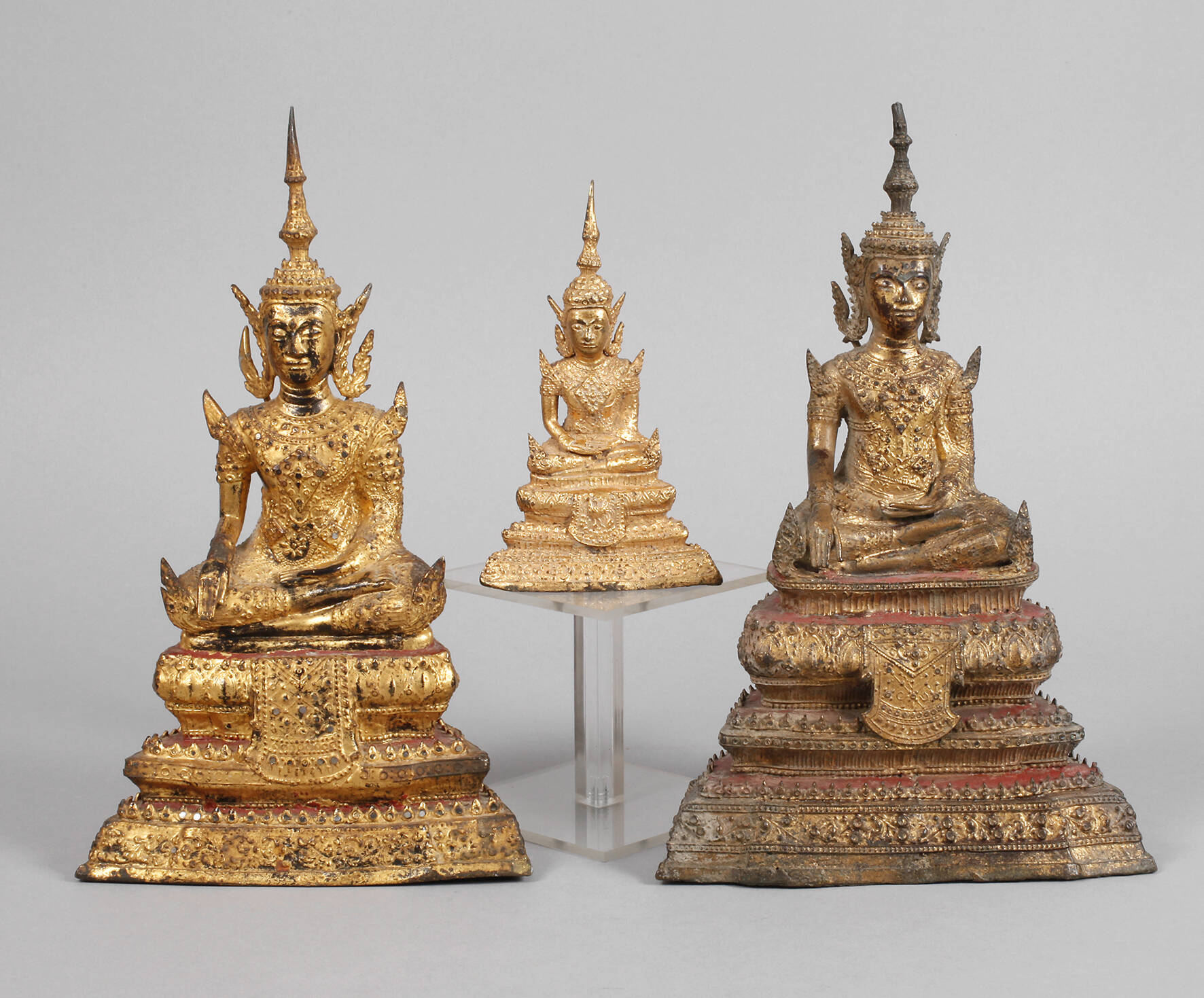 Drei Buddhaplastiken