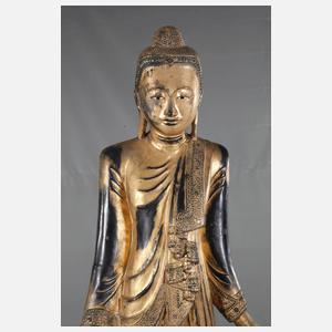 Geschnitzte Buddhaplastik
