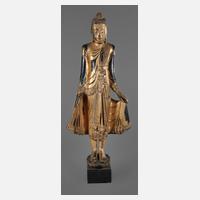 Geschnitzte Buddhaplastik111