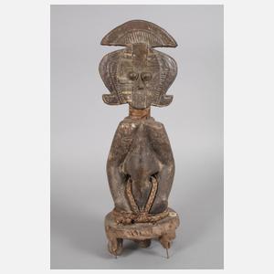 Figürliche Schnitzerei