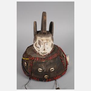 Übergroße Tanzmaske