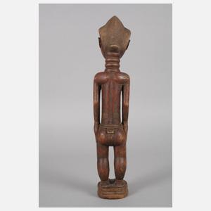 Figürliche Schnitzerei