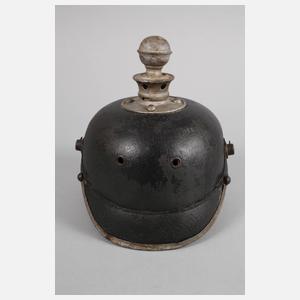 Kinder-Pickelhaube um 1900