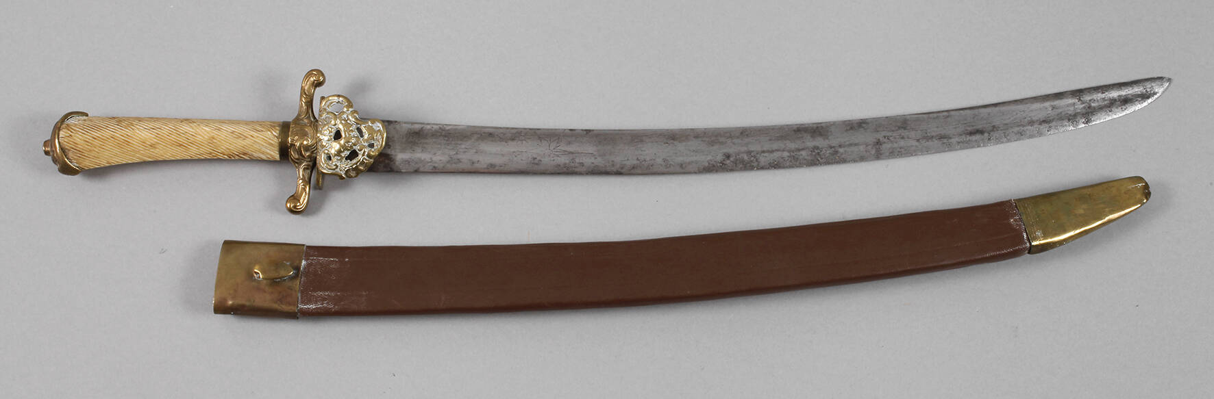 Schmaler Barockhirschfänger/Plaute