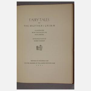 Zwei Bücher "Fairy Tales"