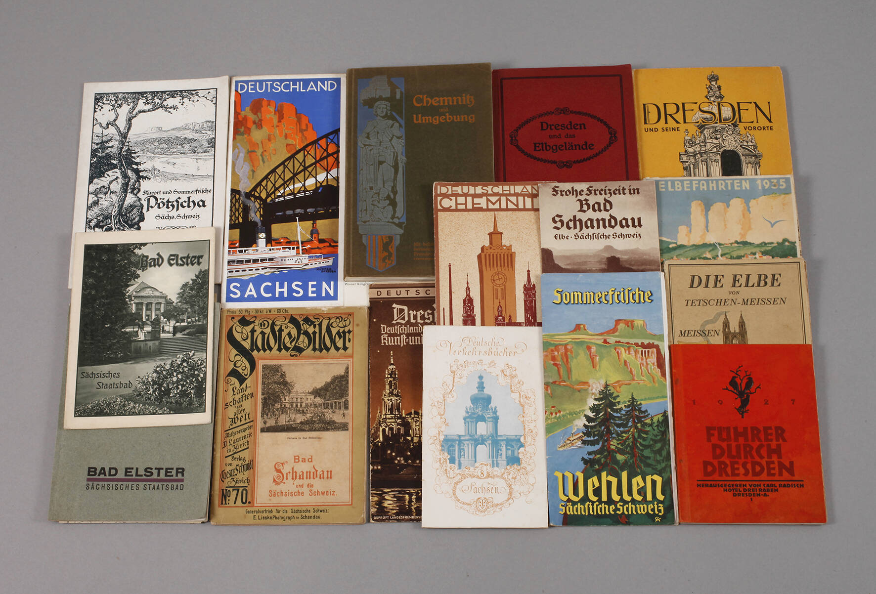 Konvolut Reiseführer Sachsen