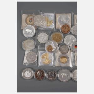 Konvolut Gedenkprägungen