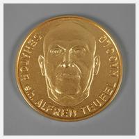 Goldmedaille auf Alfred Teufel Nagold111