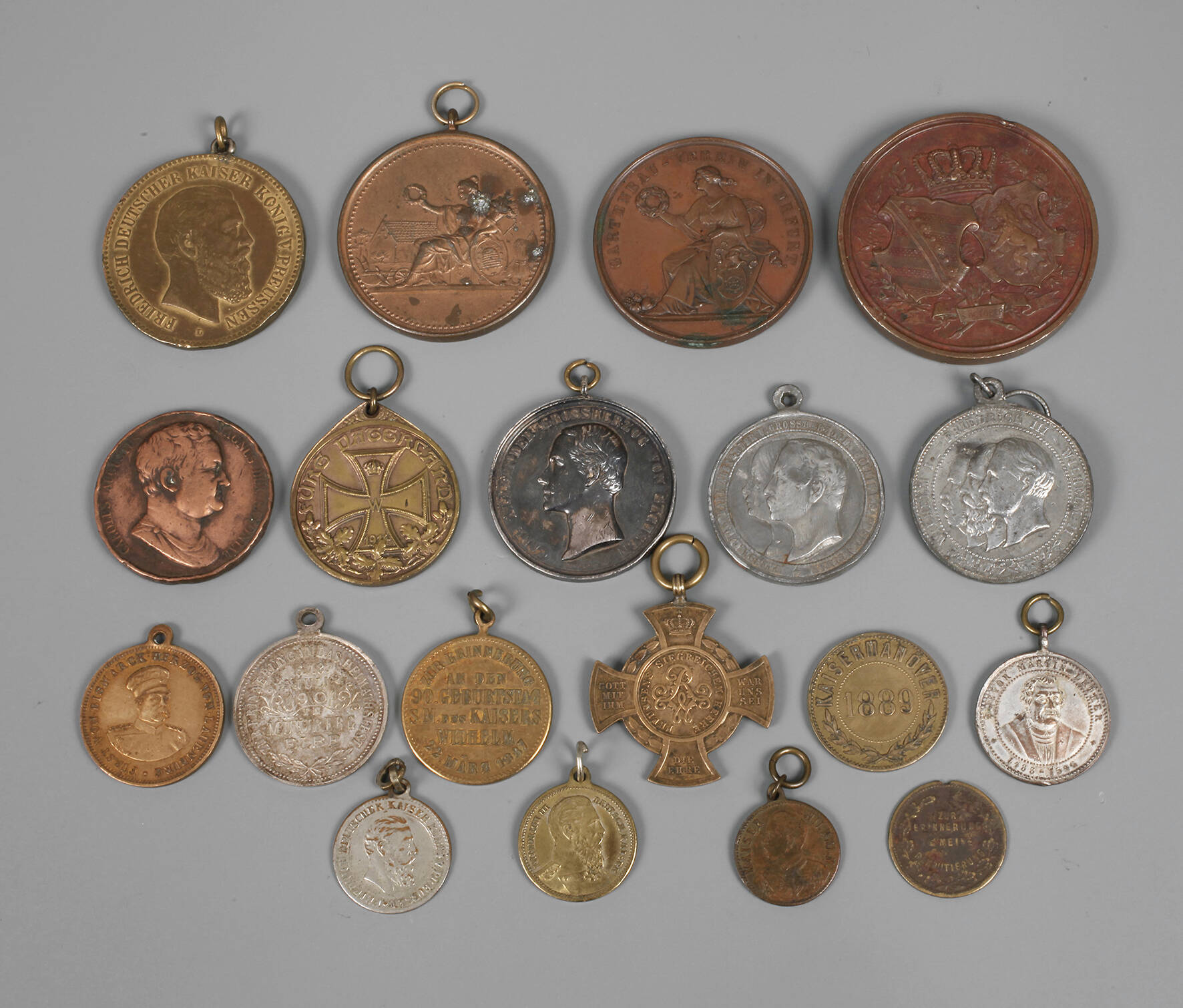 Konvolut Medaillen und Auszeichnungen