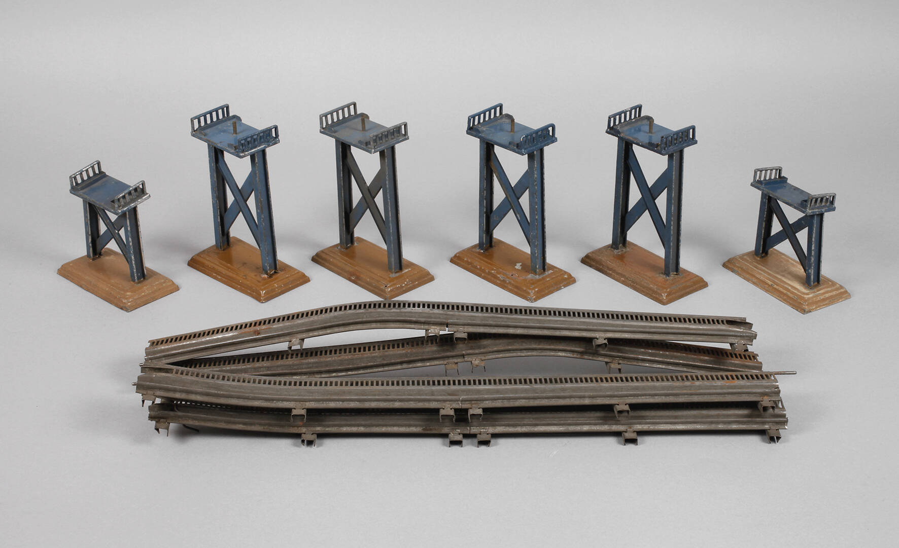 Bing Schienen für Zahnradbahn