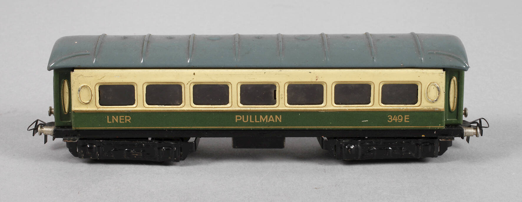 Märklin Pullman-Wagen