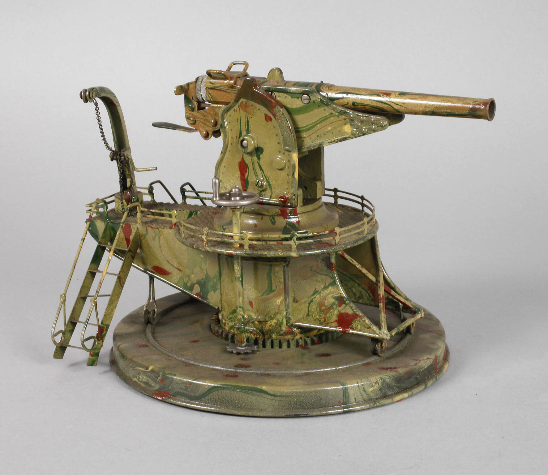 Märklin großes Küstengeschütz mit Kran