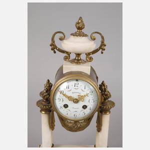 Kaminuhr mit zwei Beistellern