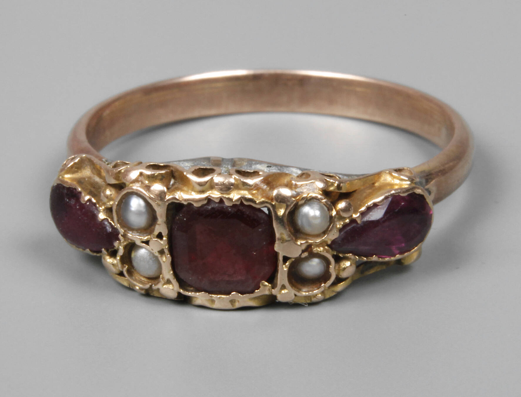 Historischer Damenring