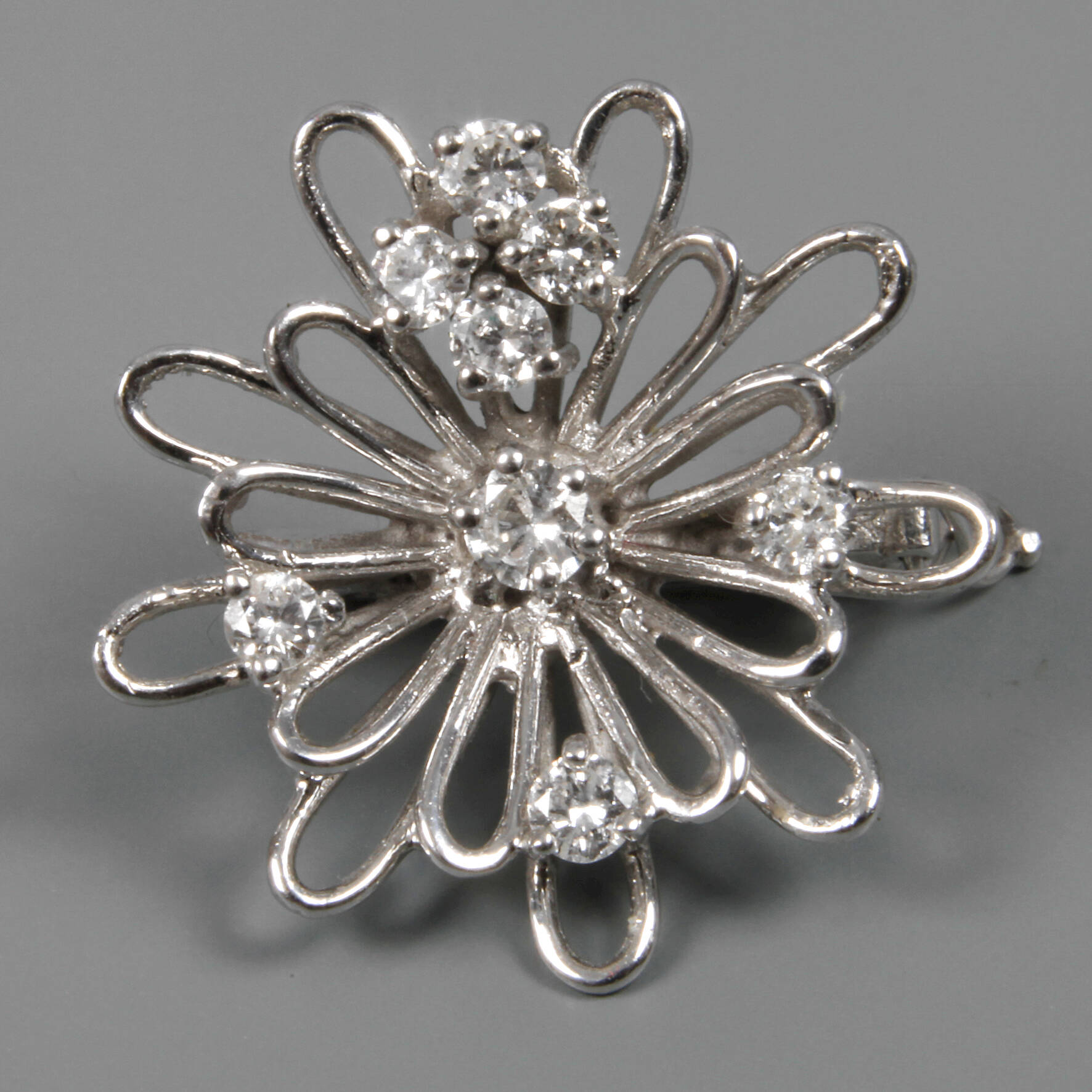 Perlenclipanhänger mit Brillanten