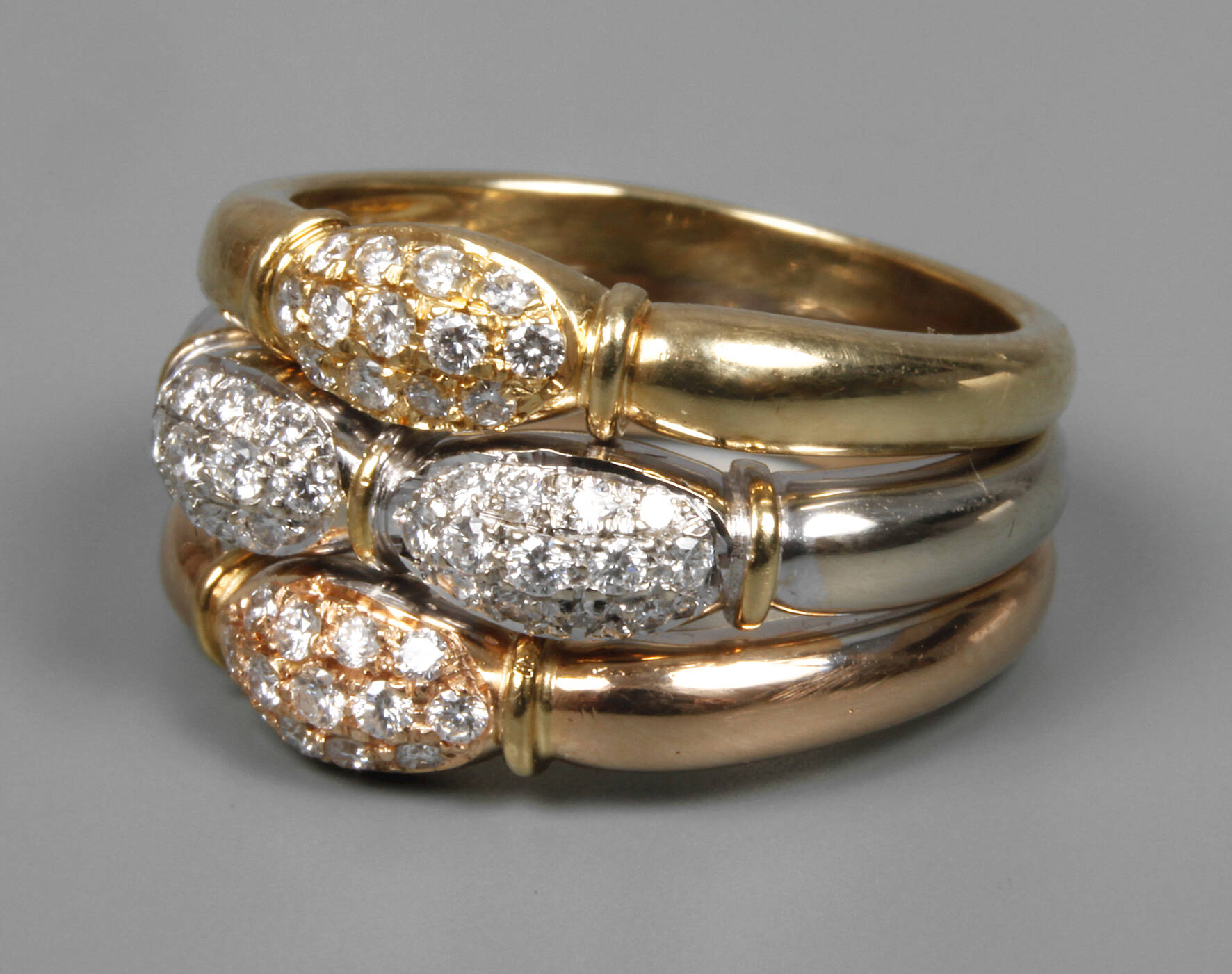 Damenring mit Brillanten