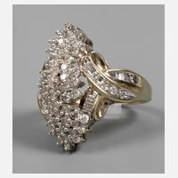 Opulenter Brillantring111